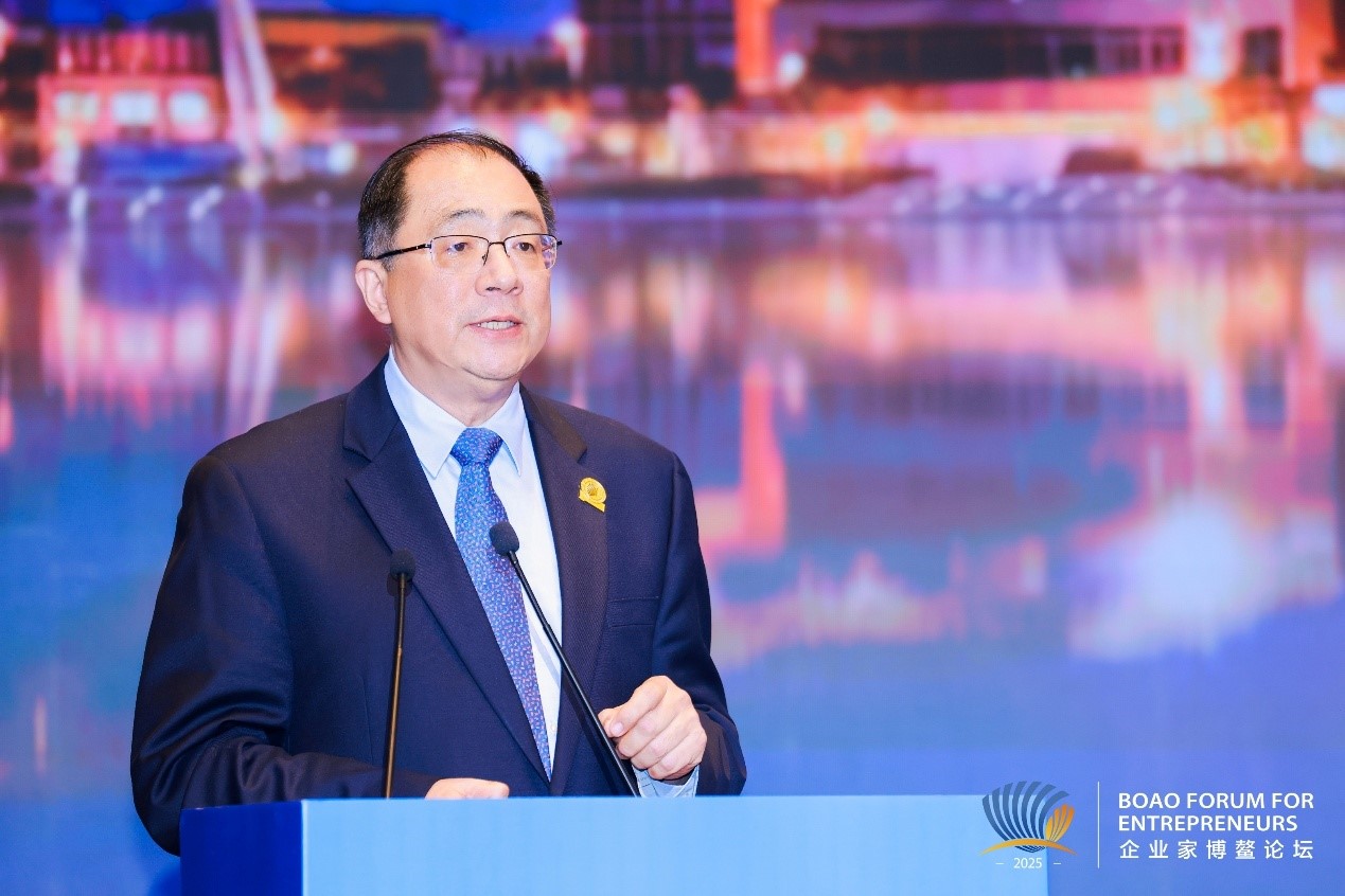 高通孟樸：攜手生態(tài)伙伴，讓人工智能和連接技術(shù)賦能更多產(chǎn)業(yè)